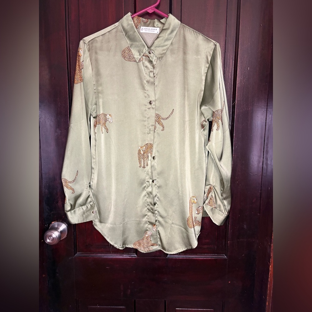 Green Faux Silk Leopard Print Shirt